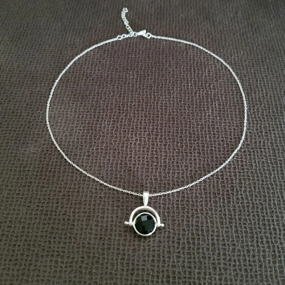 Shivam Rotating Disc💿 Pendant Necklace - NWT